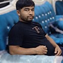 Абубакр, 25 лет
