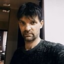 Vl, 42 года