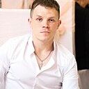 Денис, 32 года