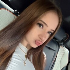 Фотография девушки Алина, 23 года из г. Санкт-Петербург