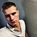 Саша, 24 года