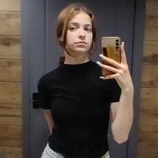Фотография девушки Вика, 18 лет из г. Киров