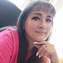 Алсу, 49 лет