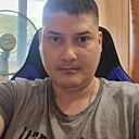 Слава, 33 года