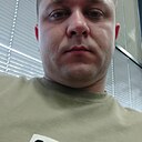 Роман, 33 года