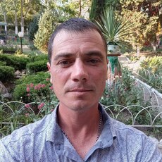 Фотография мужчины Владимир, 37 лет из г. Симферополь