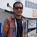 Али, 34 года