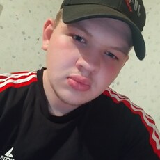 Фотография мужчины Серёга, 20 лет из г. Новошахтинский