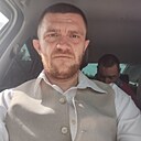 Саша, 33 года