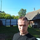 Михаил, 33 года
