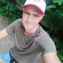 Виктор, 33 года