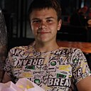 Максим, 18 лет
