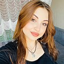 Хадиджа, 21 год