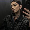Аминиа, 24 года
