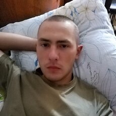 Фотография мужчины Илья, 20 лет из г. Орск
