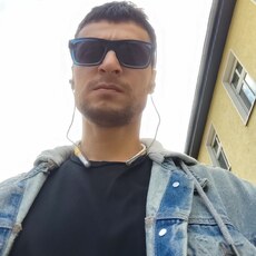 Henri, 36 из г. Берлин.