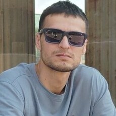 Henri, 36 из г. Берлин.
