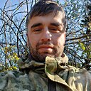 Магомед, 33 года