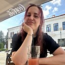 Вика, 25 лет