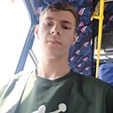Максим, 19 лет