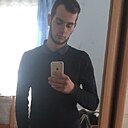 Фил, 24 года