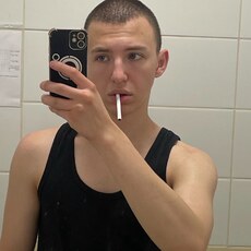 Фотография мужчины Кирилл, 19 лет из г. Тюмень