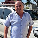 Махмуд, 53 года