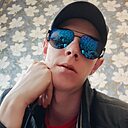 Антон, 33 года