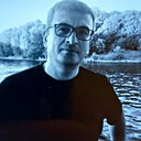 Альберт, 44 года
