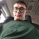 Виктор, 20 лет
