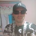 Антон, 33 года
