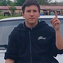 Максим, 18 лет