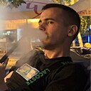 Max, 23 года