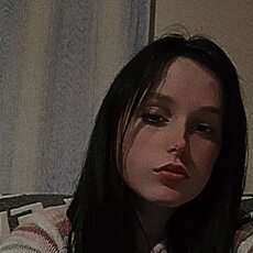 Фотография девушки Яна, 18 лет из г. Станица Луганская