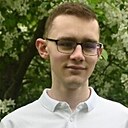 Максим, 23 года