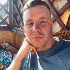 Фотография мужчины Максим, 28 лет из г. Великий Устюг