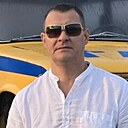 Саша, 44 года
