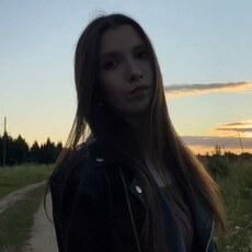 Фотография девушки Юля, 23 года из г. Пермь