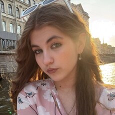 Фотография девушки Софья, 18 лет из г. Санкт-Петербург
