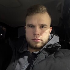 Фотография мужчины Данил, 19 лет из г. Омск