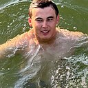 Даулет, 22 года