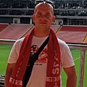Илья, 33 года