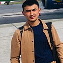 Шодиёрбек, 22 года