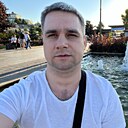Максим, 33 года