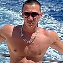 Алишер, 27 лет