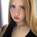 Виктория, 18 лет