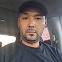Незнакомец, 37 лет