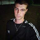 Михаил, 21 год