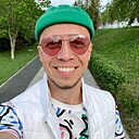 Рустем, 32 года