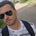Илья, 33 года